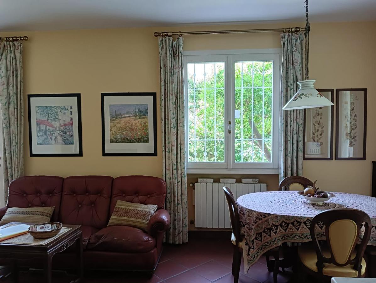 Villetta Con Giardino A Due Passi Dal Mare 임페리아 외부 사진